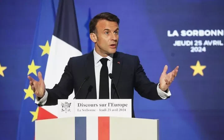 Macron: “L’Europa rischia di morire”