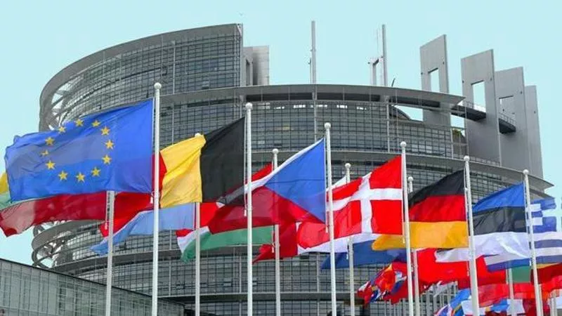 Elezioni europee, l’Italia non è uguale per tutti: ecco i temi che spaccano in due il Paese