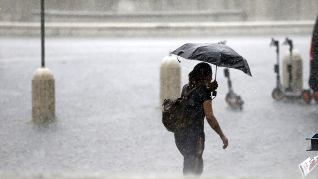 Meteo, torna il maltempo ma non su tutta l'Italia: dove pioverà