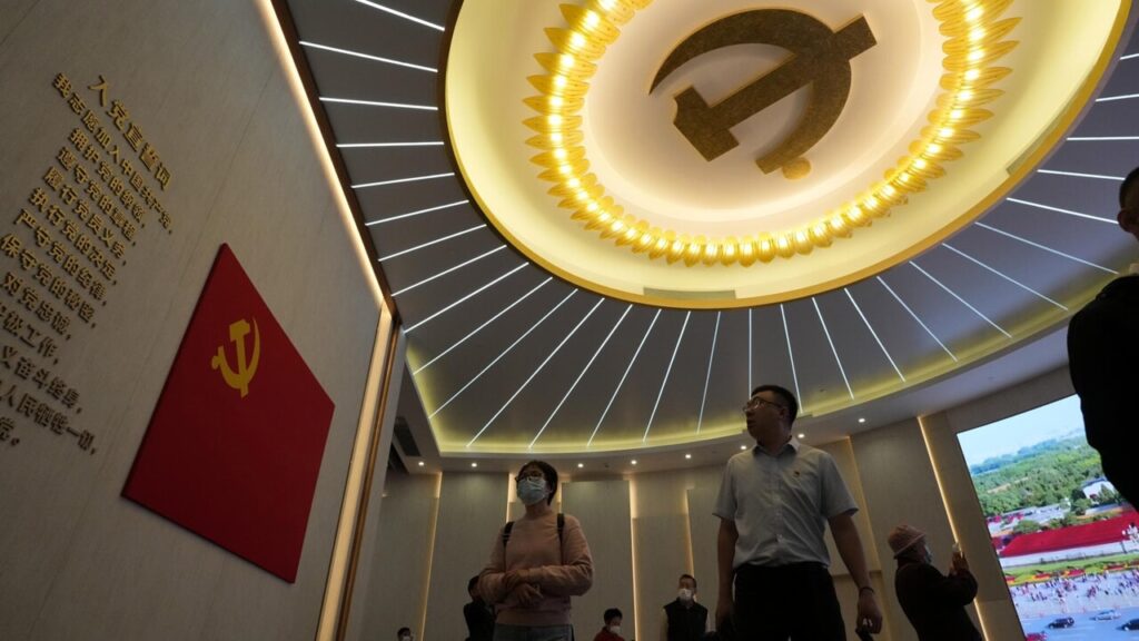Pechino accusa Londra di aver reclutato una coppia di funzionari governativi come spie