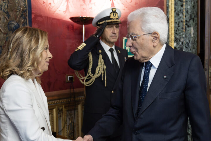 L'incontro segreto tra Meloni e Mattarella subito prima del video sul caso Almasri