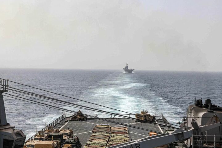 Gli Usa sanzionano l'Iran sul petrolio diretto in Cina: cosa succede e quali saranno gli impatti globali