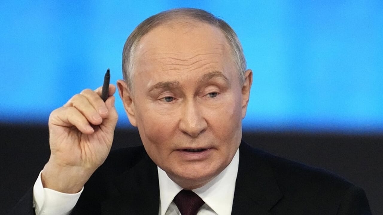 Putin rifiuta di cedere i territori occupati in Ucraina: "Colpiremo chi si oppone al dialogo tra Russia e Usa"