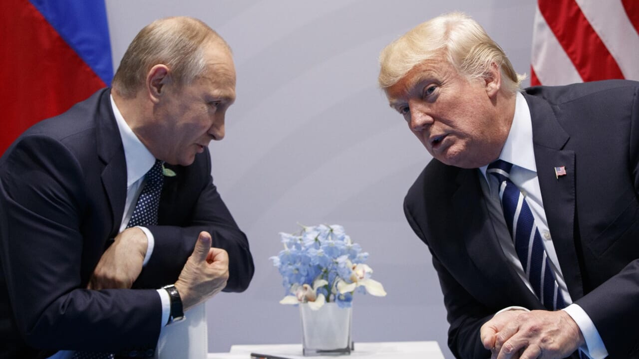 Trump al telefono con Putin per la guerra in Ucraina: "Vuole che si smetta di morire"