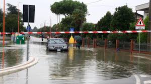 Maltempo, in Abruzzo allagamenti ed esondazioni dei fiumi: oggi scuole chiuse a Chieti