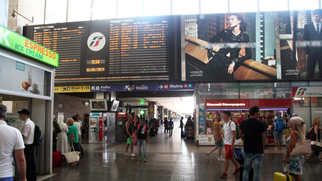 Metro di Roma, la classifica delle stazioni. Quintiliani e Graniti fermate fantasma, Termini superaffollata