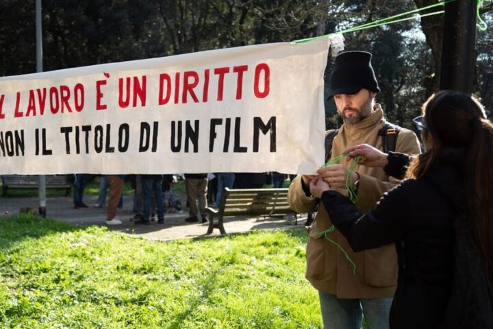 Nuovo rinvio per lo sblocco del tax credit: "Set cinematografici fermi, in migliaia senza stipendi"