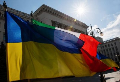 Roma chiede trasparenza diplomatica nei colloqui sull'Ucraina