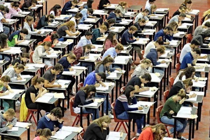 Stop al test d’ingresso per Medicina: approvato il decreto sul nuovo sistema di accesso
