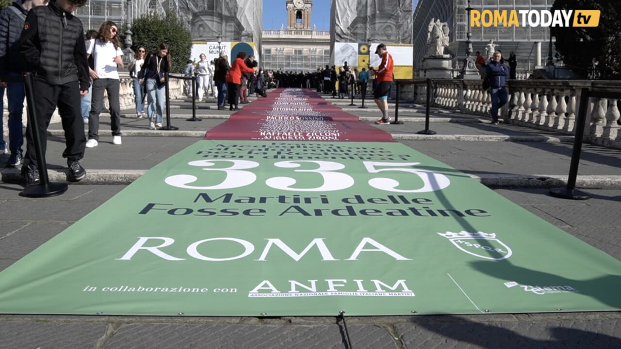 Sulla Cordonata del Campidoglio i 335 nomi delle vittime delle Fosse Ardeatine