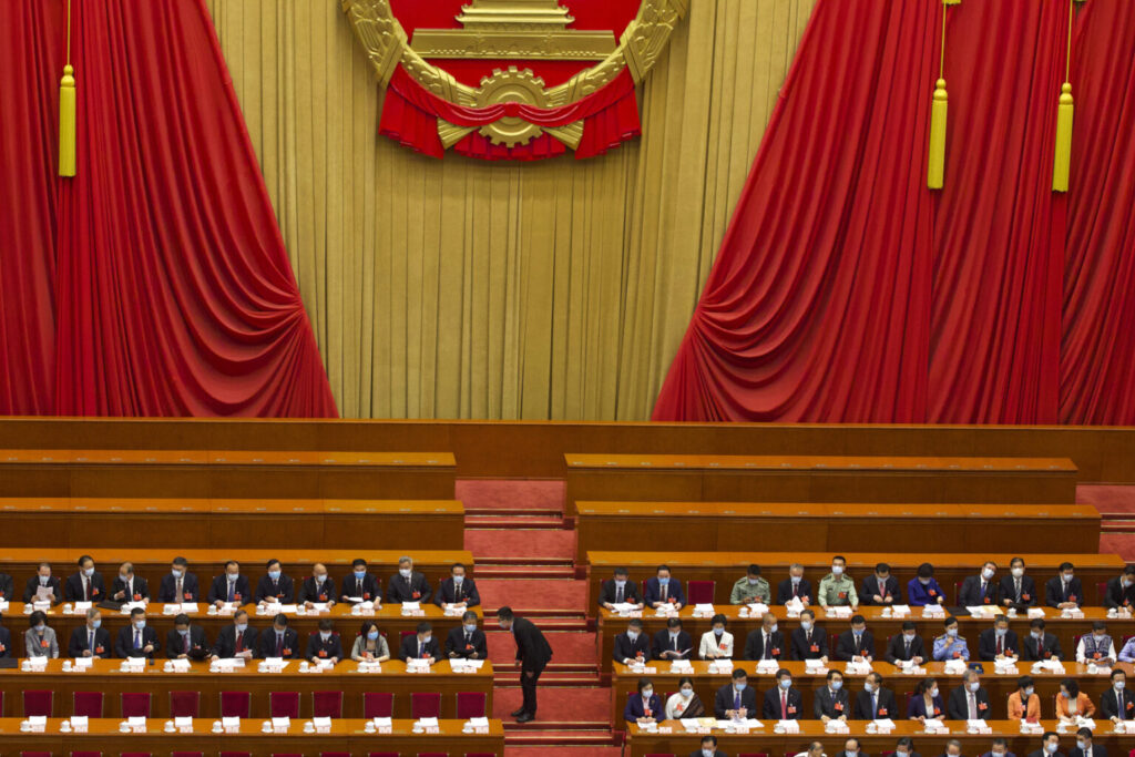 Materiale chiave dalla Cina: come la nitrocellulosa sostiene la macchina bellica russa e minaccia la sicurezza dell'Europa