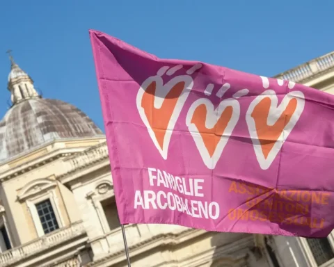 La Consulta dice sì: esistono famiglie con due madri