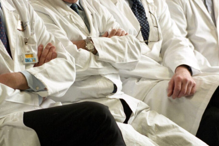 Medici di medicina generale: le case di comunità saranno un flop, solo 38 operative