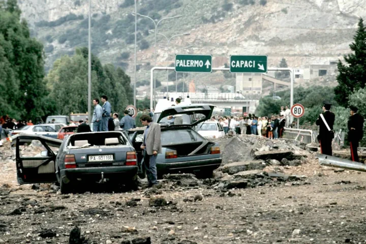 Palermo ricorda Falcone a 33 anni dalla strage di Capaci, tra memoria e impegno
