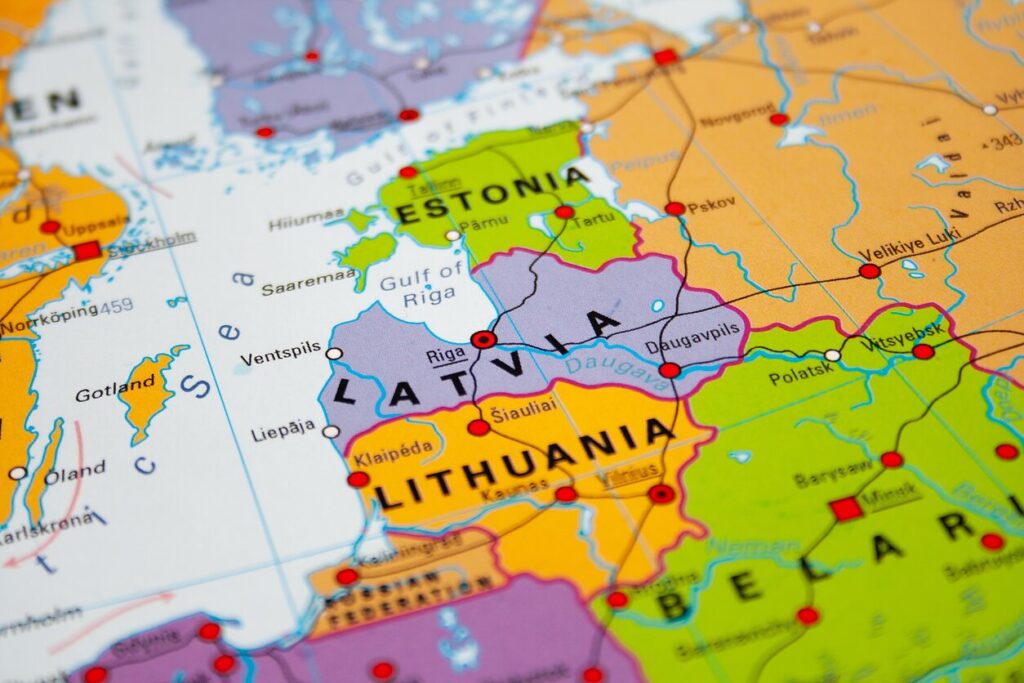 I Paesi Baltici si Coordinano per Piani Condivisi di Evacuazione