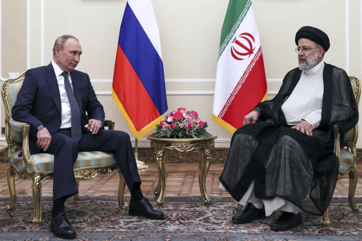Il grande attacco notturno contro l’Iran e la debolezza della Russia come alleato strategico