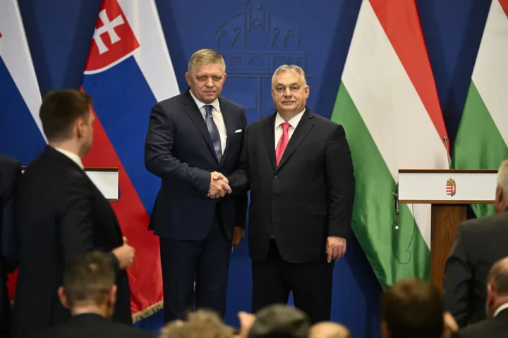 Ungheria e Slovacchia bloccano il 18° pacchetto di sanzioni UE contro la Russia