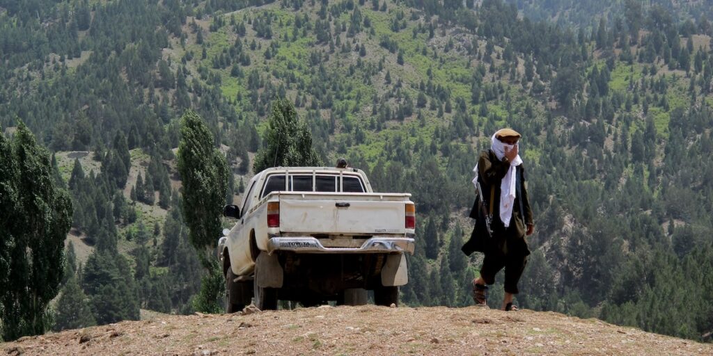 Attentato nel nord del Pakistan: otto soldati uccisi da un'autobomba