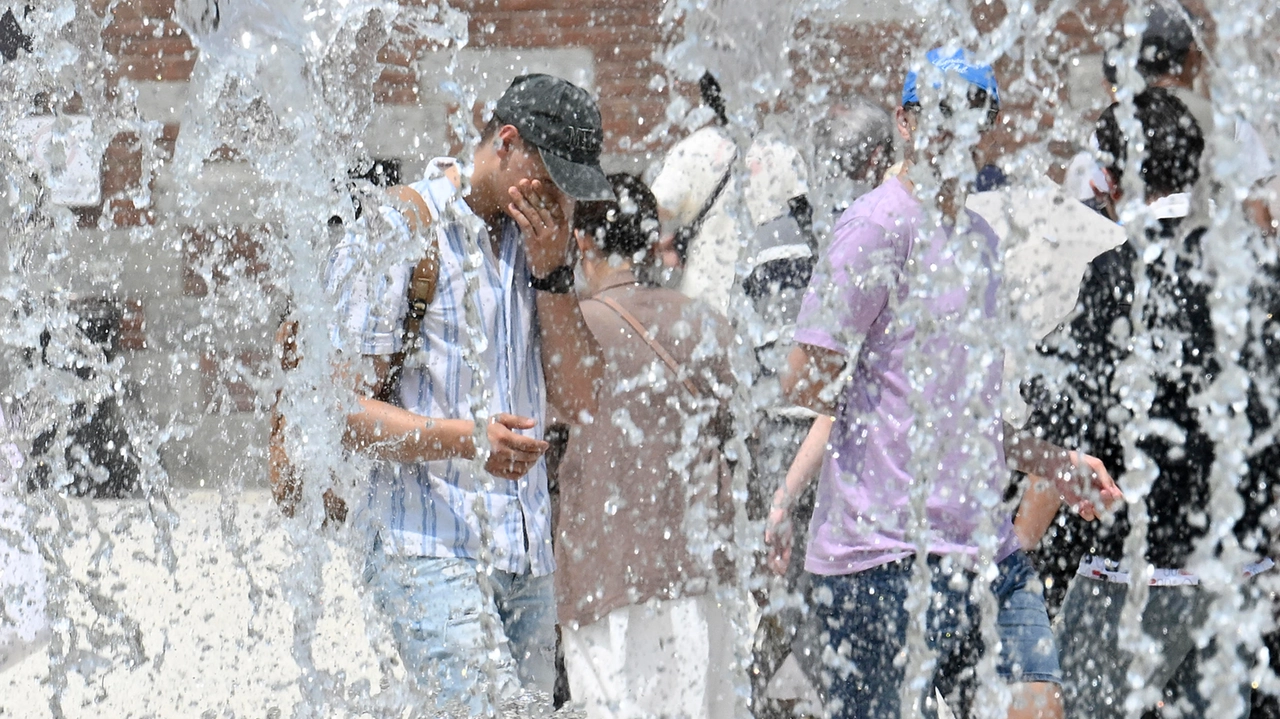 Aumenta l’allerta caldo: domenica 21 città con bollino rosso