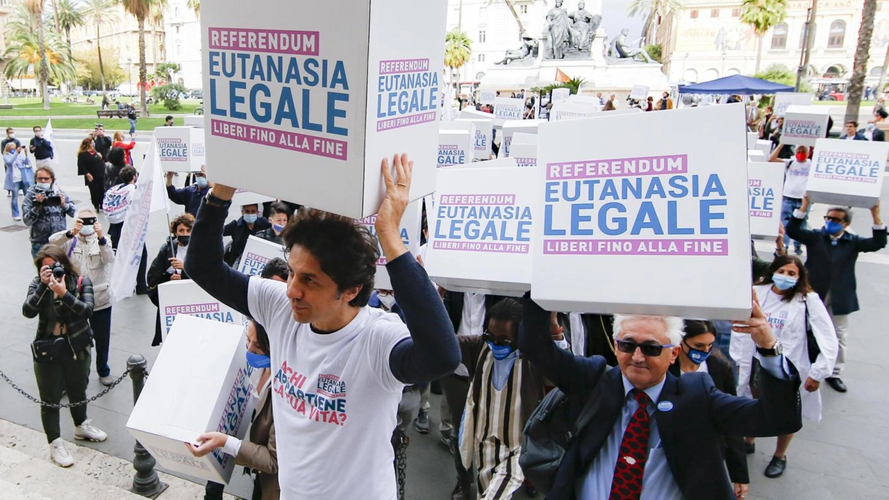 Burocrazia e attese: il suicidio assistito non è un diritto