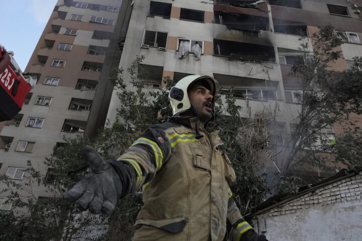 Cosa conosciamo sui bombardamenti israeliani dei siti nucleari in Iran