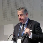 Difesa, il presidente di Leonardo annuncia: "Investe in missili e competenze digitali"