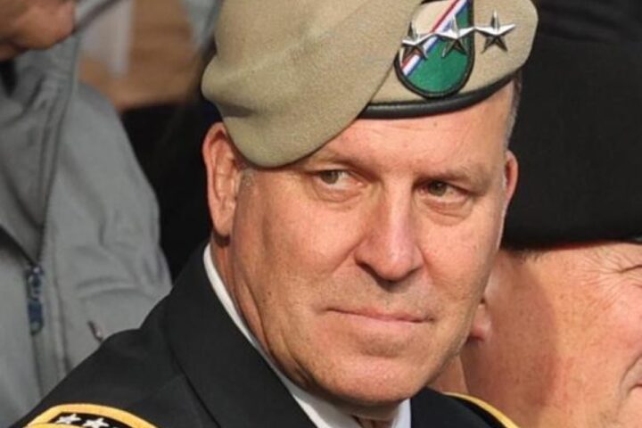 Erik Kurilla «Gorilla»: il generale falco con poteri speciali sull'Iran, molto influente presso Trump.