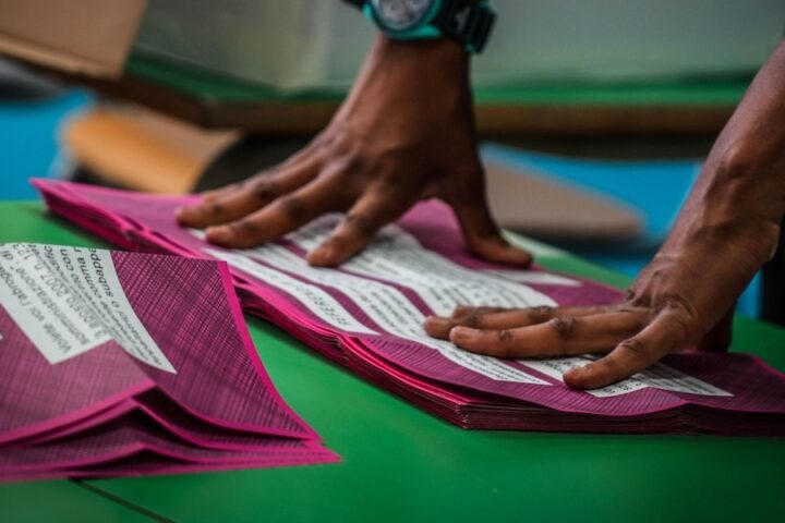 Grafici per analizzare il fallimento dei referendum «Chissà quante ne osservi, tu, da lì dentro» Il referendum su...