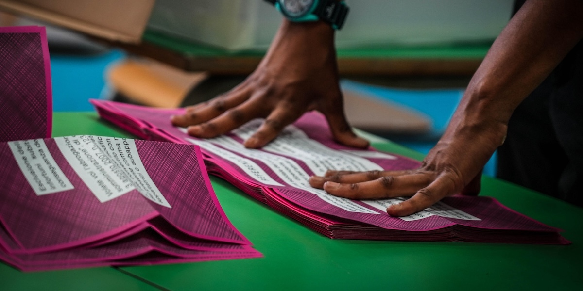 Grafici per analizzare il fallimento dei referendum «Chissà quante ne osservi, tu, da lì dentro» Il referendum su...