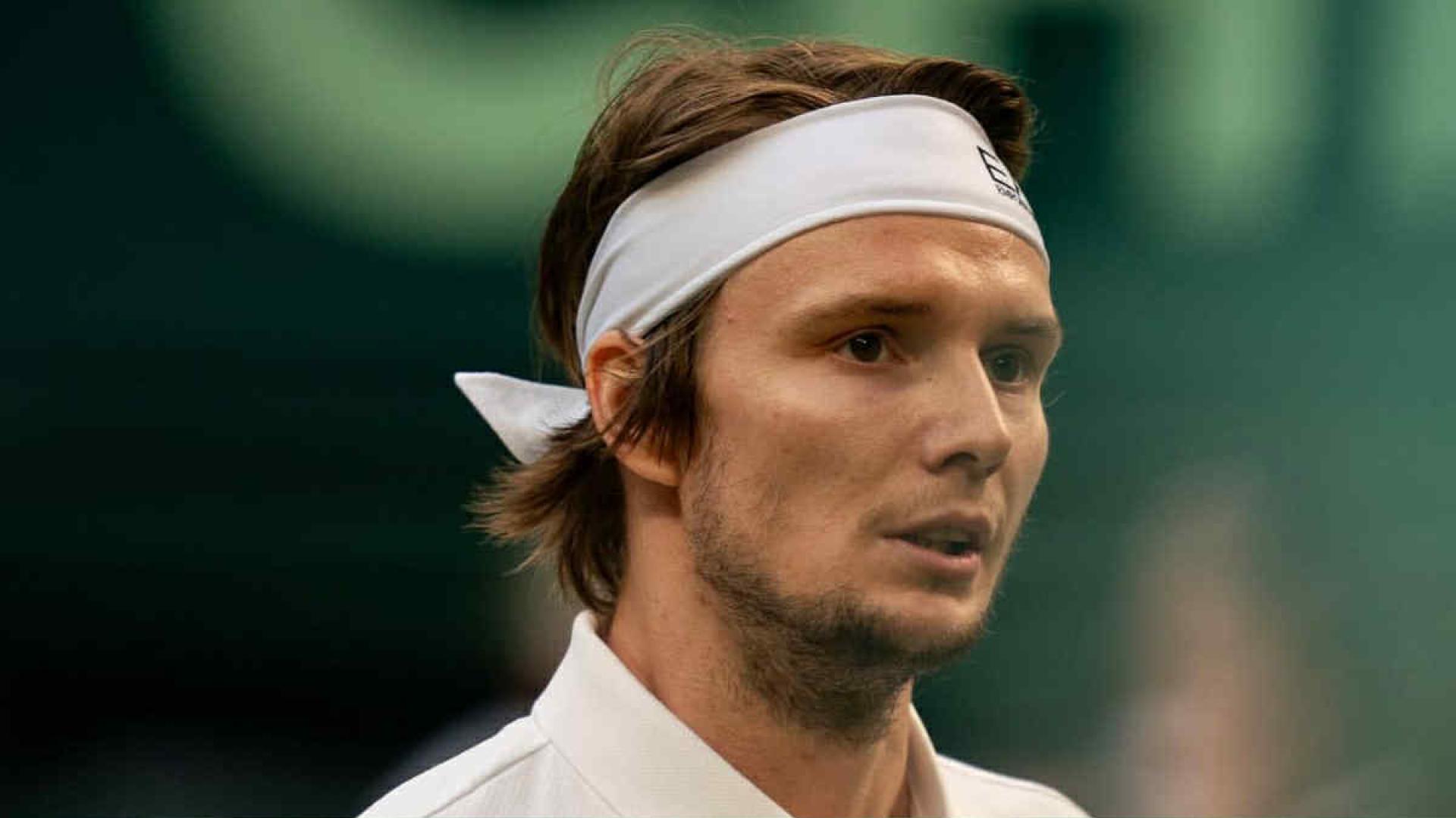 Il divertente messaggio sui social di Alexander Bublik dopo aver sconfitto Jannik Sinner