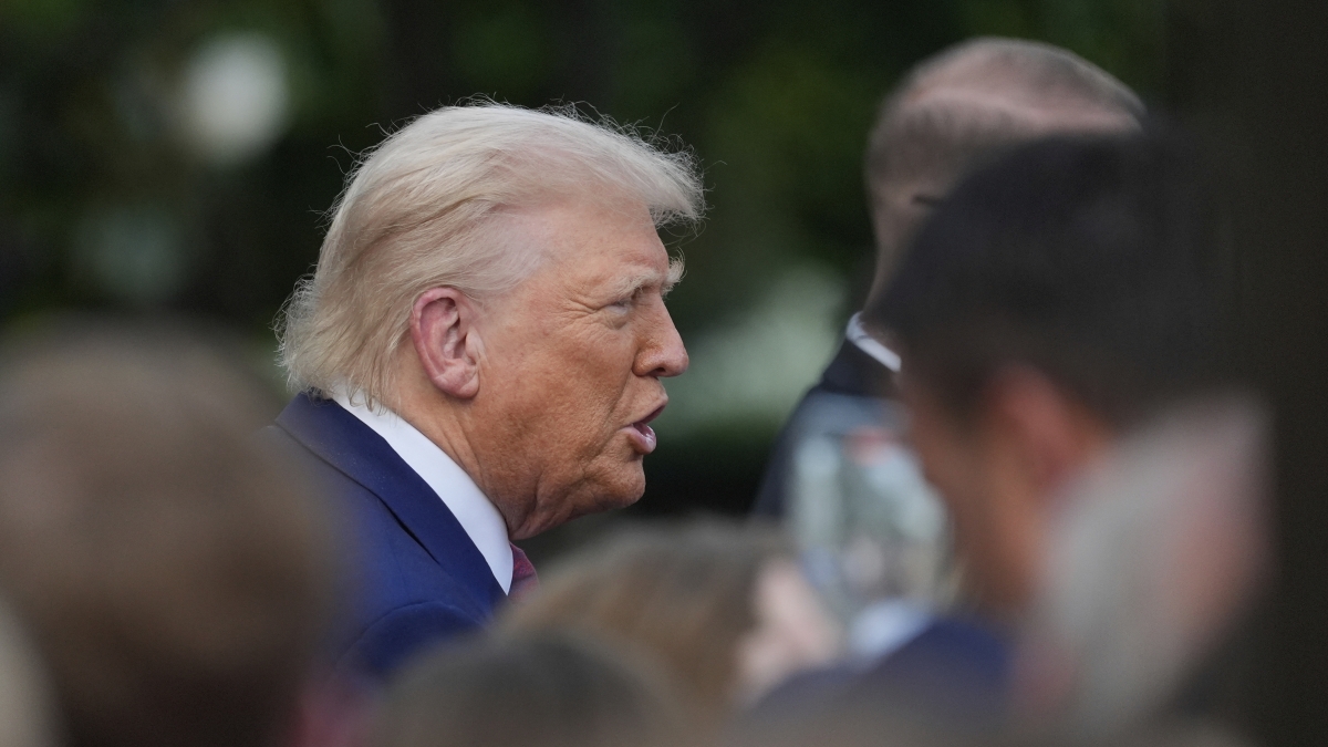 Il doppio gioco di Trump sull'Iran: «Ha occultato il suo consenso all'attacco di Israele per massimizzare l'effetto sorpresa»