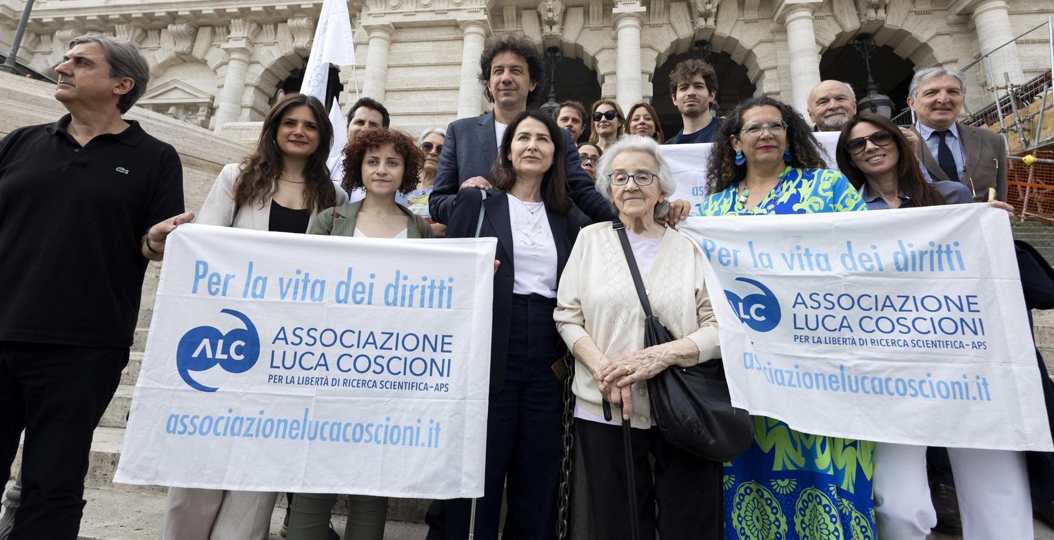 Il dramma di Libera alla Consulta: "Sono paralizzata, desidero l'eutanasia"