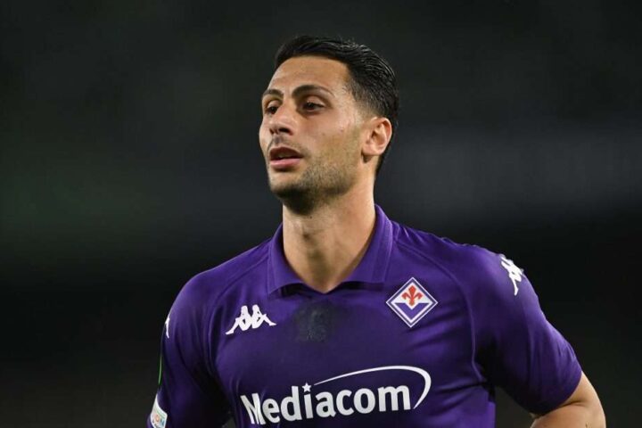 Il Napoli ha contattato la Fiorentina per Rolando Mandragora.