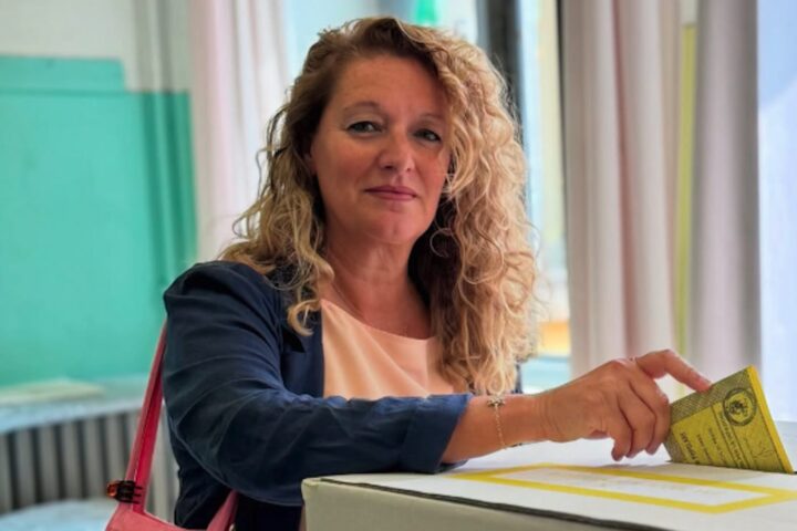 Ilaria Bugetti, sindaca di Prato (Pd), indagata per corruzione: dettagli sull'inchiesta