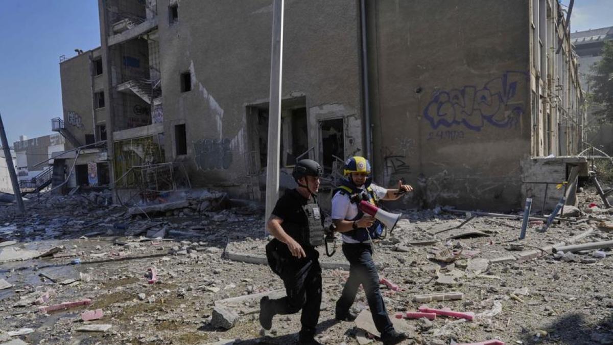 Israele-Iran, tensioni in corso | Trump: «Attacco? Solo il tempo parlerà»