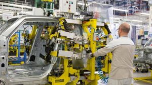 Istat: Occupazione ai massimi storici con aumento del lavoro stabile e diminuzione dell’inattività. Pulizia dell'aria condizionata: ecco come fare.