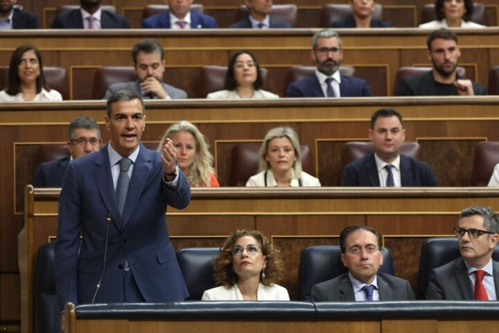 La Spagna si oppone all'aumento della spesa per la difesa: «Il 5% del Pil richiesto dalla Nato è irragionevole»