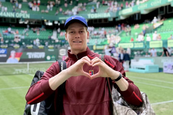 Le dichiarazioni di Jannik Sinner dopo la vittoria all'esordio nell'Atp 500 di Halle