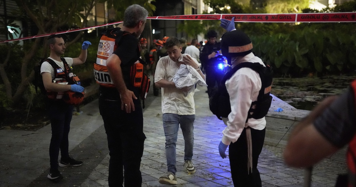 L'Iran ha reagito agli attacchi israeliani intensificando i lanci di missili