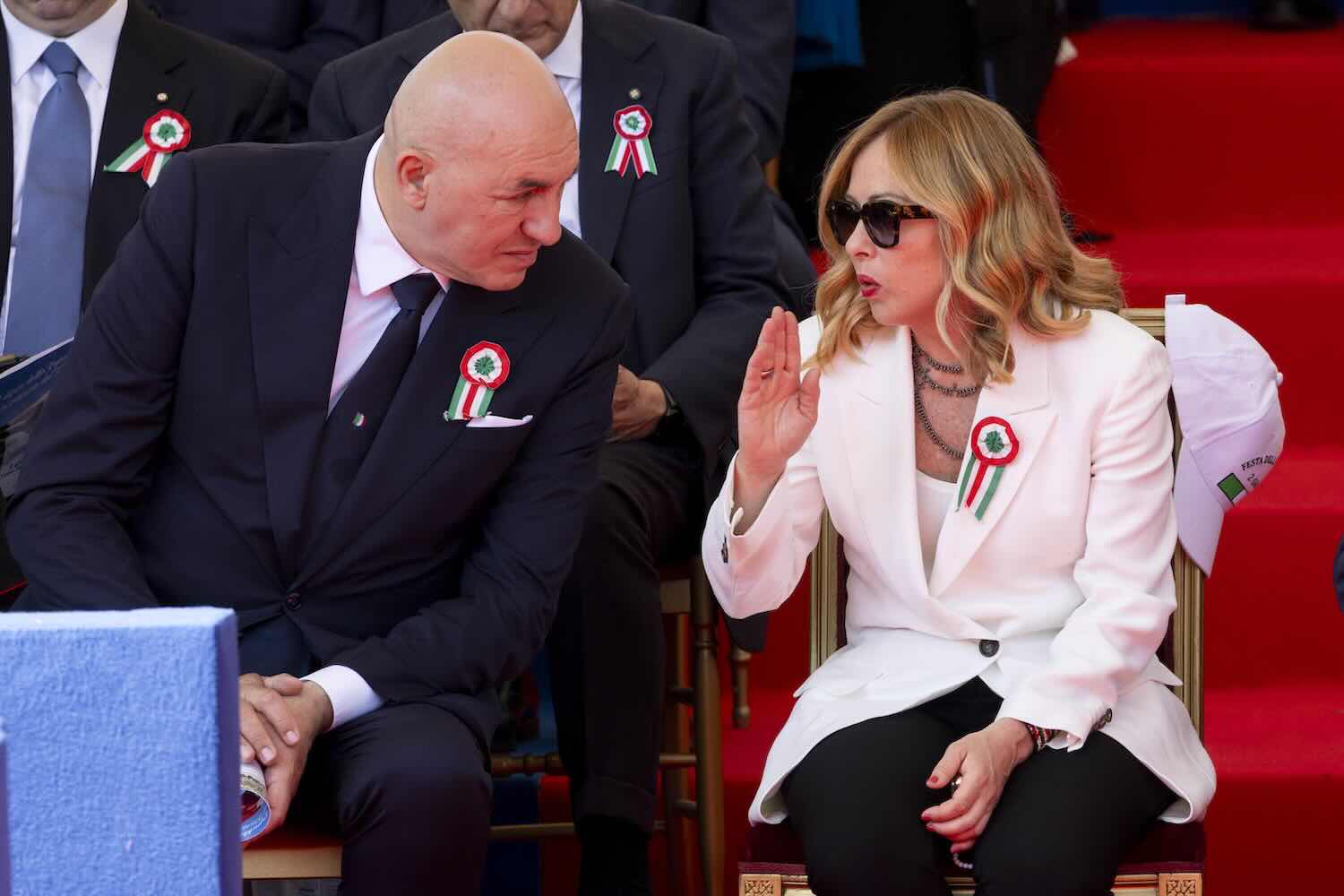 Meloni convoca vertice con i ministri dopo l'attacco di Trump