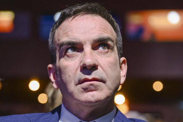 Occhiuto sotto inchiesta. Sotto esame due nomine. Lui dice ai pm: contattatemi.