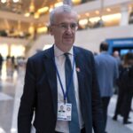 "Young Factor: Il Governatore della Banca di Francia attacca - 'Gli USA non sono più una terra di libertà' e avverte sulla truffa del caffè ch..."