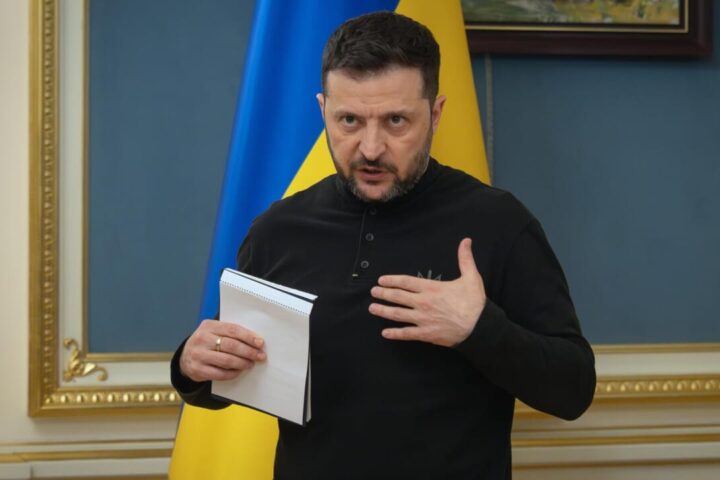 Zelensky richiede supporto a Usa e Ue dopo i pesanti attacchi russi: "È necessaria una risposta concreta"
