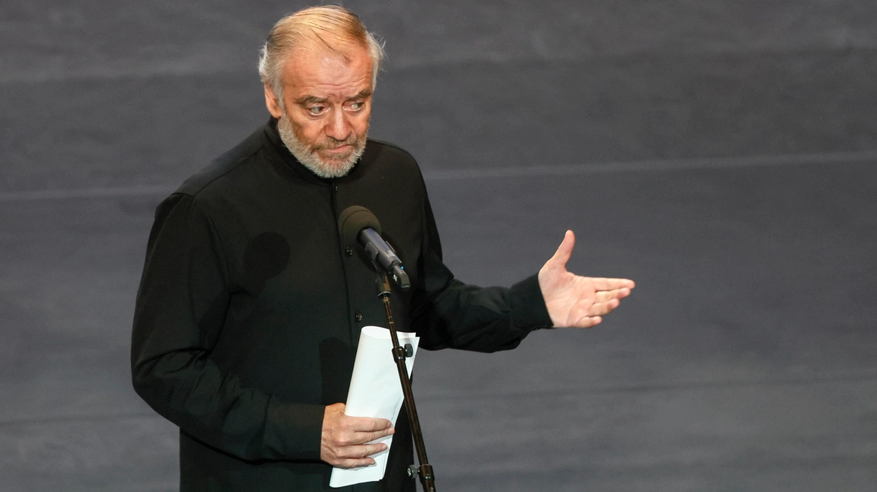 Annullato il concerto di Gergiev a Caserta, Picierno: "Una vittoria"