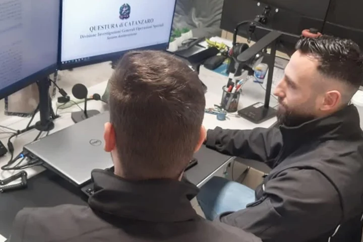 Arrestato 16enne iraniano che si autodefiniva "incubo dei grattacieli"