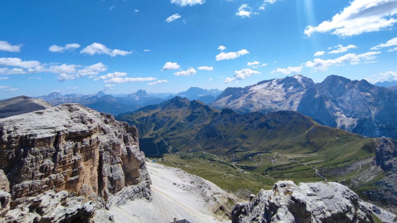 Base jumper australiano muore dopo un lancio dal Sass Pordoi