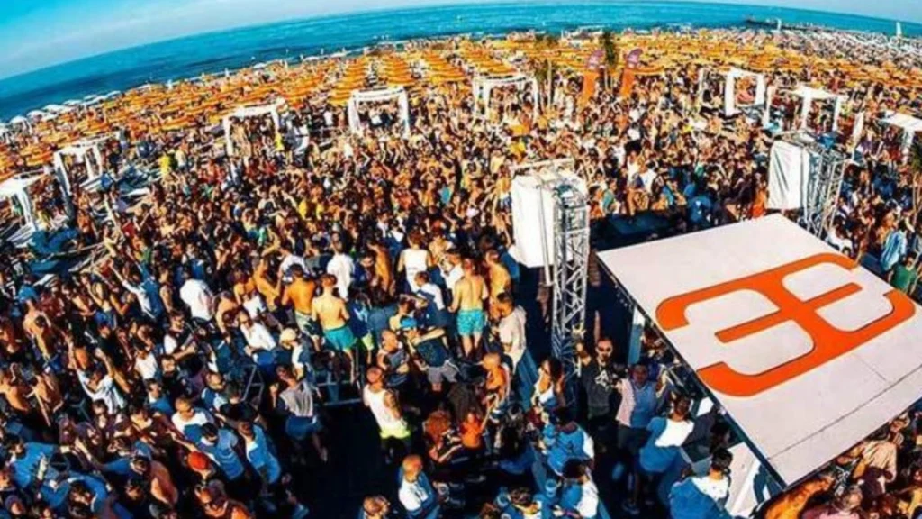 Bolkestein invade il Papeete: +Europa pronta a gestire, titolari annunciano denuncia