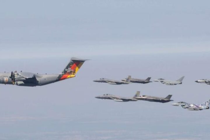 Cina colpisce aereo militare tedesco con laser: Berlino in subbuglio