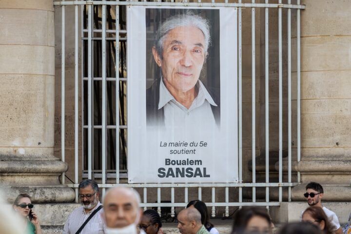 Condanna confermata per lo scrittore Boualem Sansal: cinque anni di carcere