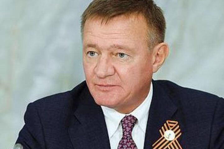 Corruzione e scandali: trovato morto il ministro russo, possibile suicidio dopo la rimozione da Putin